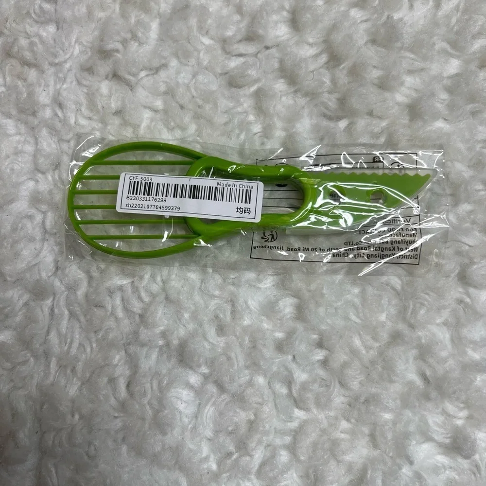 NEW AVOCADO DICED CORER, SLICING TOOL 3 IN 1 TOOL